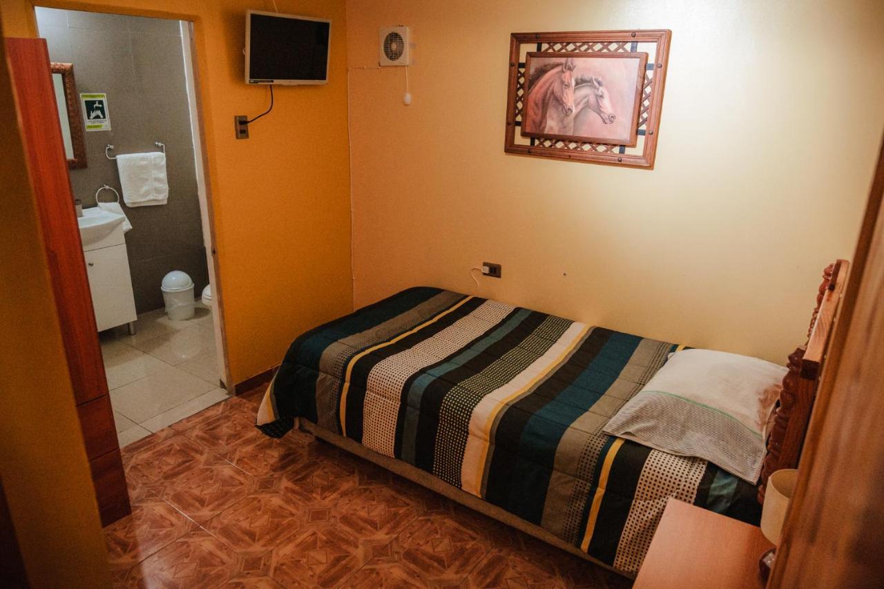 Di Giorgio Hostal Antofagasta Exterior photo